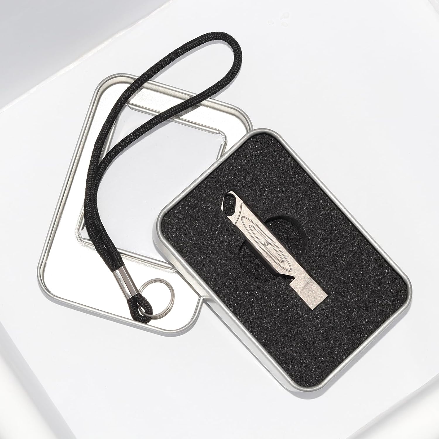 Dog Whistle to Make Dogs Come to You, Emergency Whistle Survival Loud for Women, Metal Whistle with Lanyard, Kayak Whistle Emergency Waterproof for Hikers