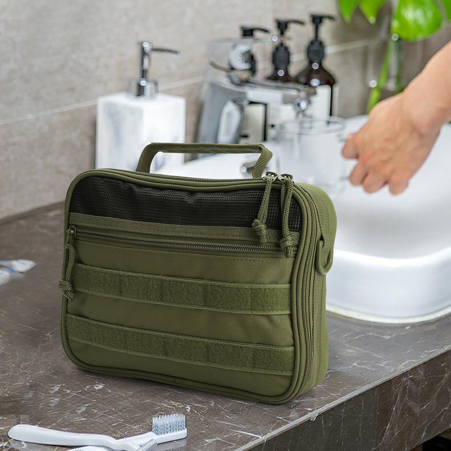Travel Toiletry Bag for Men, Hanging Toiletry Bag, Portable Organizer Dopp Kit Shaving Bag for Toiletries Tactical Accessories Essentials - Army Green